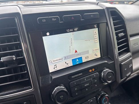 Used 2019 Ford F350 XLT w/ XLT Premium Package image 19