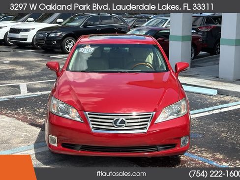 Used 2011 Lexus ES 350 w/ Preferred Accessory Package FWD image 4