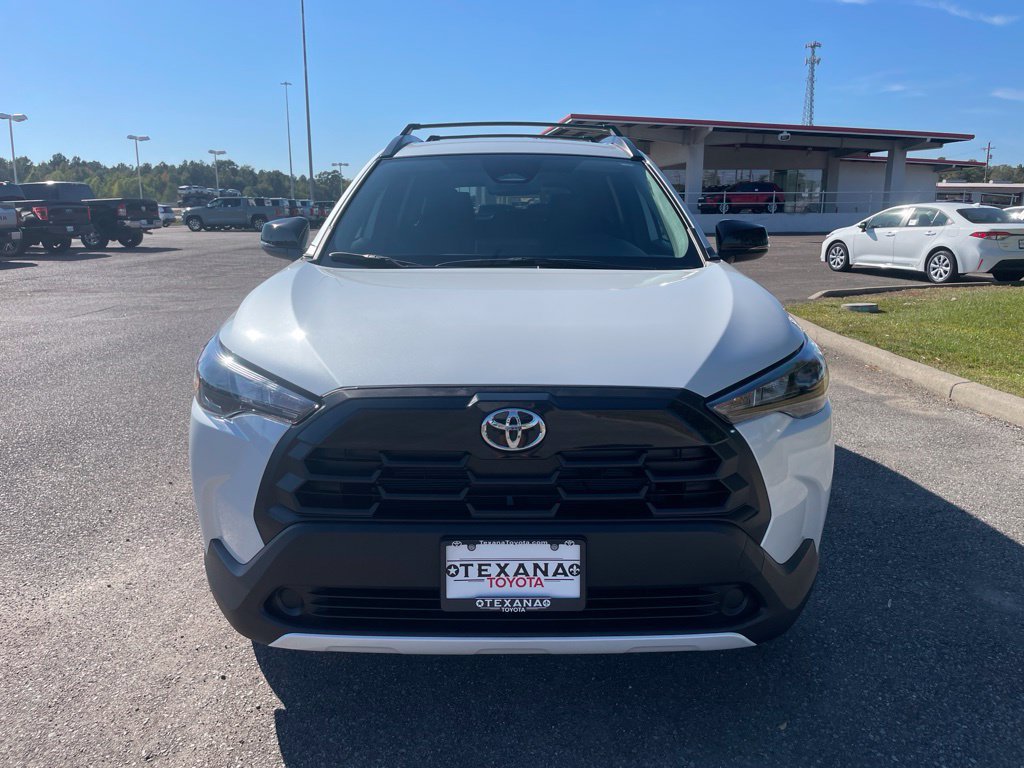 New 2026 Toyota Corolla Cross LE FWD image 2