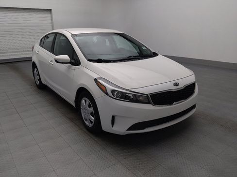 Used 2017 Kia Forte LX FWD image 13