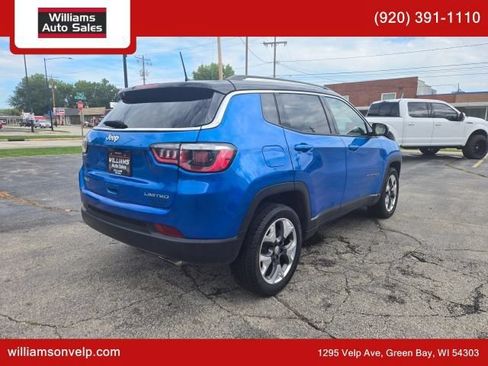 Used 2018 Jeep Compass Limited w/ Navigation Group AWD/4WD image 4
