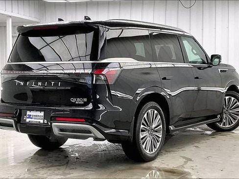 Certified 2025 INFINITI QX80 Luxe image 13