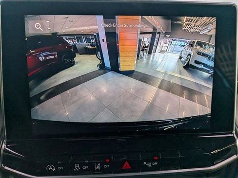 New 2026 Jeep Compass Limited image 12