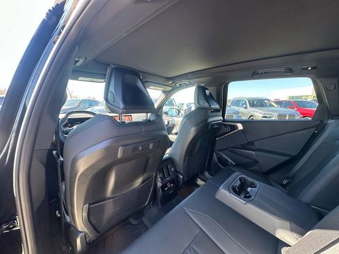 Certified 2025 BMW X3 xDrive30i w/ Convenience Package image 17