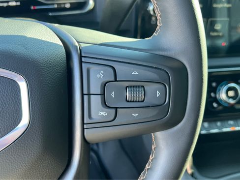 Used 2025 GMC Sierra 3500 AT4 w/ AT4 Premium Plus Package image 33