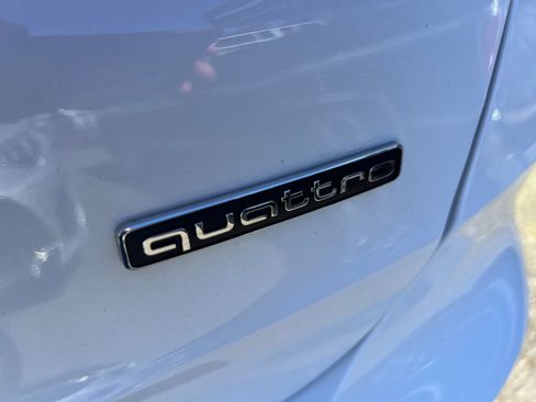 Used 2021 Audi Q3 2.0T Premium image 11