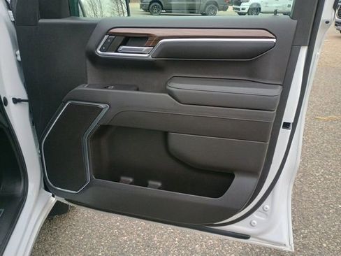 Used 2023 Chevrolet Silverado 1500 LT w/ Protection Package image 12