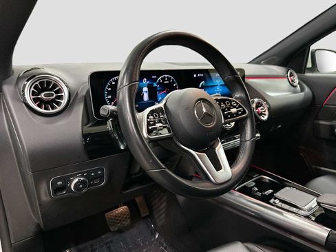 Used 2021 Mercedes-Benz GLA 250 image 9