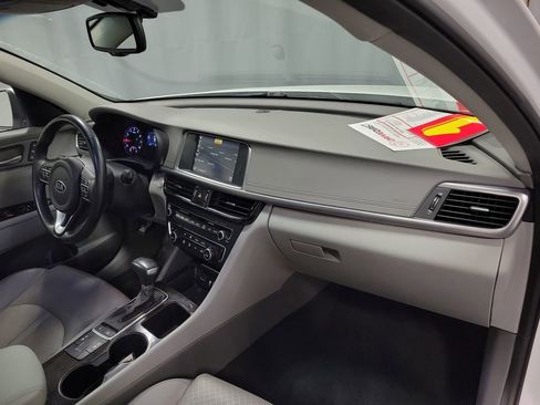 Used 2016 Kia Optima EX w/ Premium Package image 28