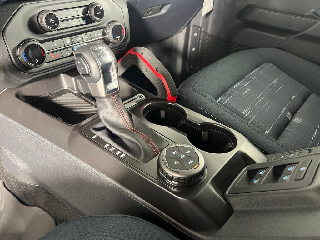 New 2026 Ford Bronco Heritage Edition AWD/4WD image 25