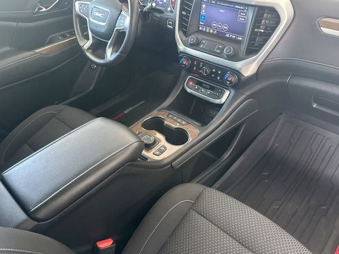 Used 2023 GMC Acadia SLE w/ Driver Convenience Package AWD/4WD image 18