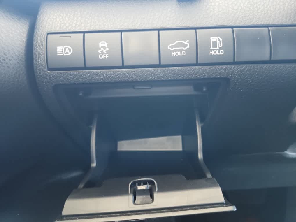 Used 2024 Toyota Camry SE w/ Blackout Package (TMS) FWD image 21
