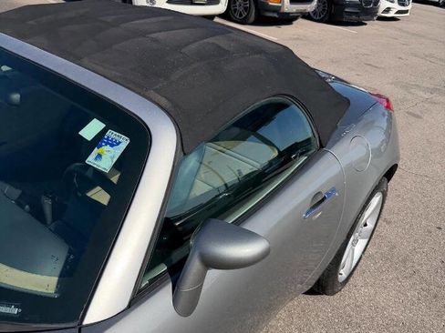 Used 2006 Pontiac Solstice Convertible w/ Premium Package RWD image 31
