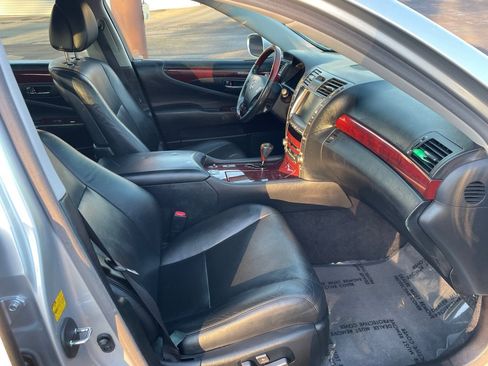 Used 2008 Lexus LS 460 image 20