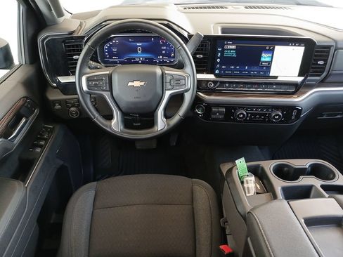 Certified 2025 Chevrolet Silverado 3500 LT w/ Safety Package AWD/4WD image 12