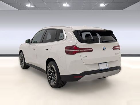 New 2026 BMW X3 xDrive30 w/ Convenience Package image 3