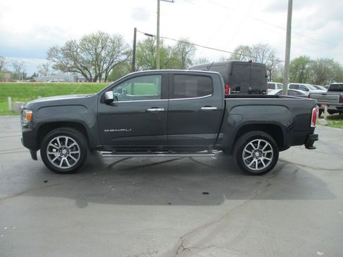 Used 2021 GMC Canyon Denali image 10