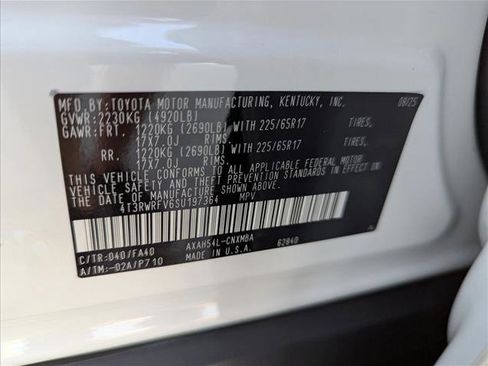 New 2025 Toyota RAV4 XLE AWD/4WD image 17