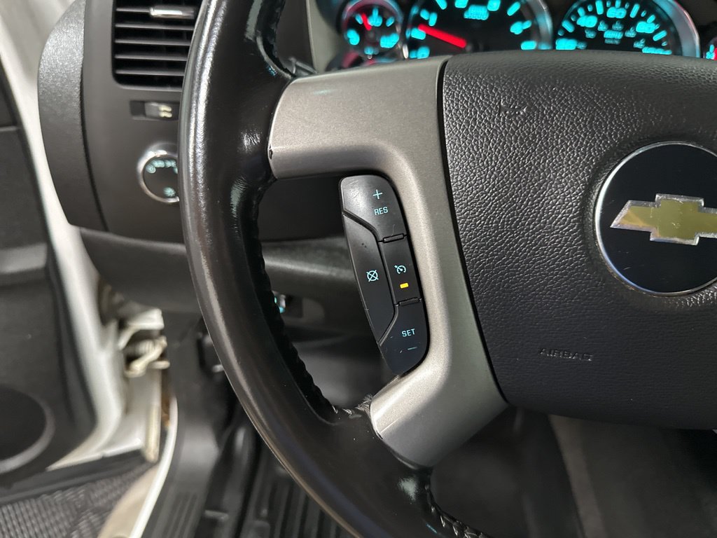 Used 2014 Chevrolet Silverado 2500 LT AWD/4WD image 17