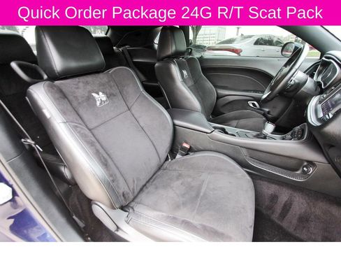 Used 2017 Dodge Challenger R/T Scat Pack w/ Dynamics Package RWD image 12