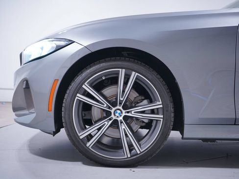 Used 2024 BMW 330i Sedan w/ Convenience Package RWD image 2