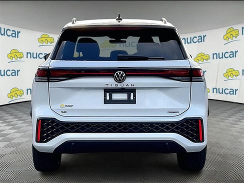 New 2026 Volkswagen Tiguan SE R-Line image 6