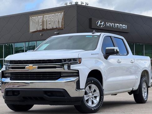 Used 2019 Chevrolet Silverado 1500 LT w/ All-Star Edition AWD/4WD image 1