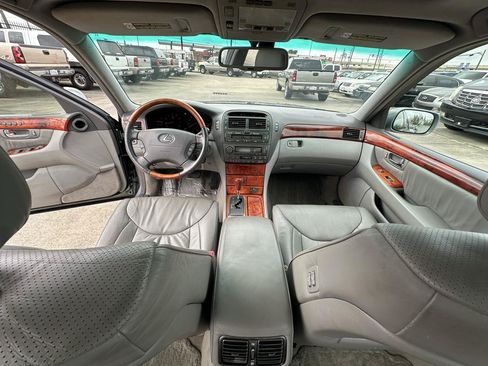 Used 2003 Lexus LS 430 RWD image 45
