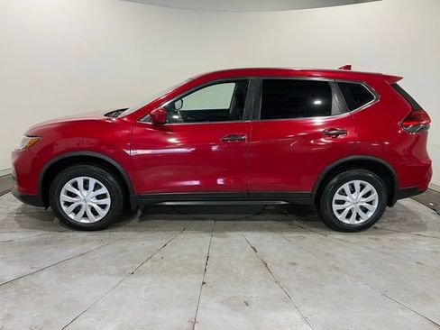 Used 2017 Nissan Rogue S AWD/4WD image 8