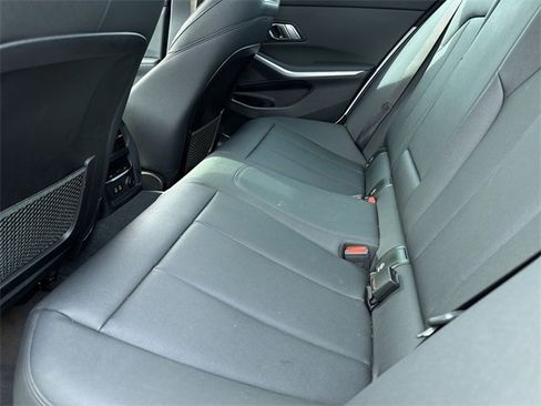 Used 2020 BMW 330i xDrive 330i xDrive w/ Driving Assistance Package image 11