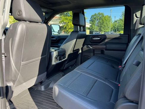 Used 2022 GMC Sierra 2500 Denali AWD/4WD image 13
