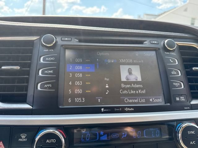 Used 2018 Toyota Highlander XLE FWD image 10