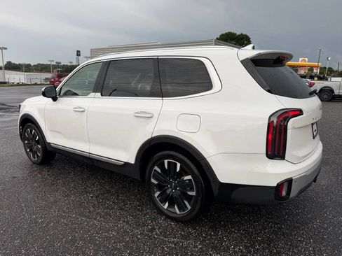 Used 2024 Kia Telluride SX w/ Towing Package AWD/4WD image 8