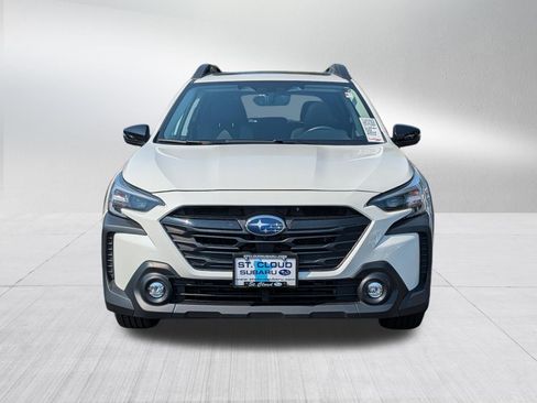 Used 2023 Subaru Outback Onyx Edition XT AWD/4WD image 2