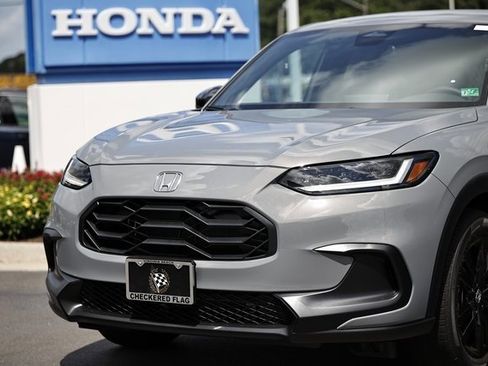 New 2026 Honda HR-V Sport image 2