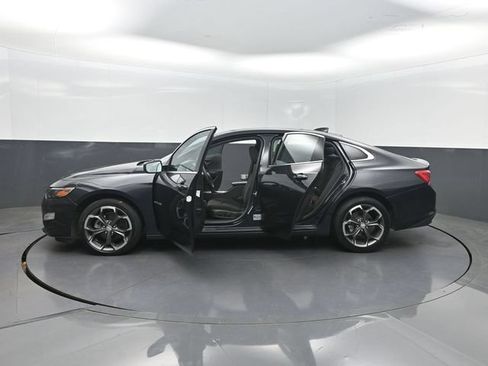 Used 2023 Chevrolet Malibu LT FWD image 40