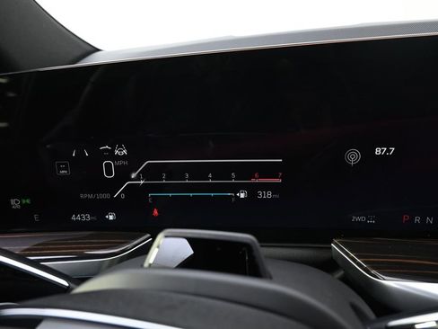 New 2026 Cadillac Escalade Luxury w/ Touring Package AWD/4WD image 27