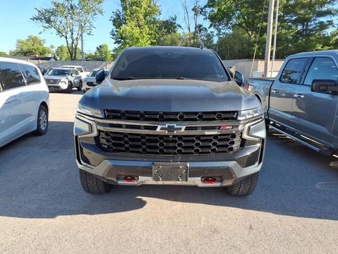 Used 2021 Chevrolet Tahoe Z71 w/ Z71 Signature Package AWD/4WD image 2