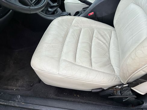 Used 1998 Ford Mustang 2dr Convertible V6 image 14