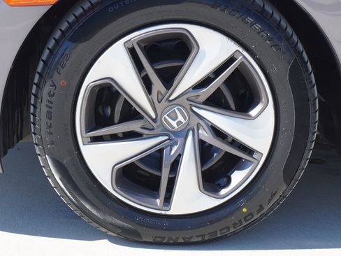 Used 2019 Honda Civic LX image 4