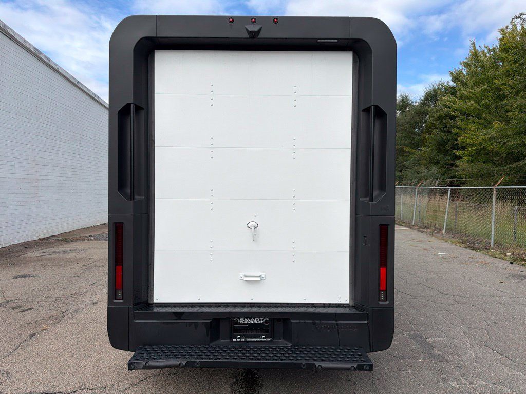 Used 2024 Chevrolet Brightdrop 600 w/ Commercial Equipment Package AWD/4WD image 3