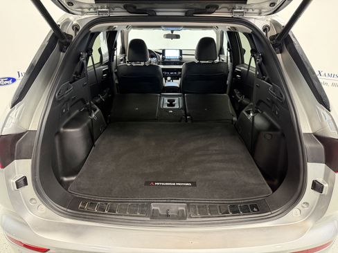 Used 2024 Mitsubishi Outlander SE AWD/4WD image 24