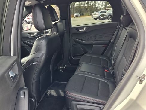 Used 2025 Ford Escape ST-Line w/ Tech Pack #1 FWD image 6
