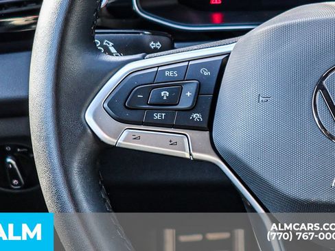 Used 2025 Volkswagen Jetta Sport FWD image 32