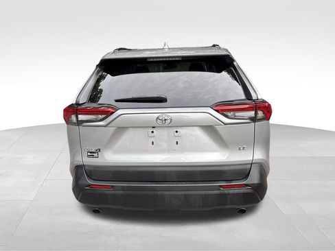 Used 2020 Toyota RAV4 LE w/ All Weather Liner Package FWD image 4