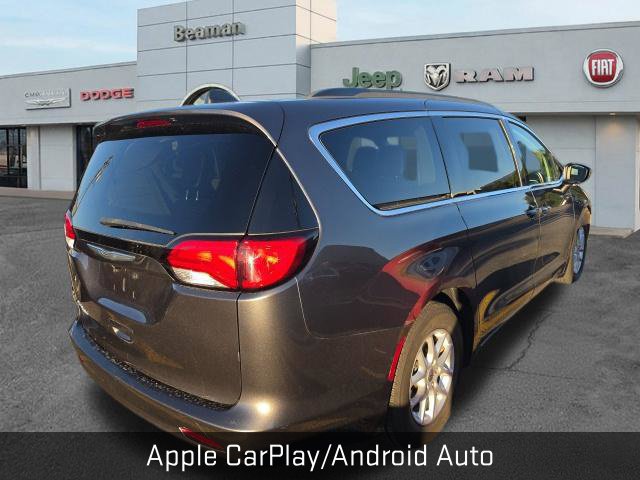 Used 2021 Chrysler Voyager Lxi FWD image 2