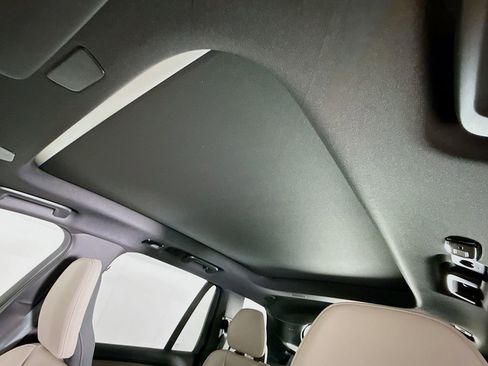 New 2026 Volvo XC90 B6 Plus w/ Protection Package image 22