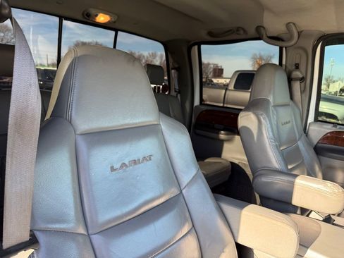 Used 2004 Ford F250 XLT image 5