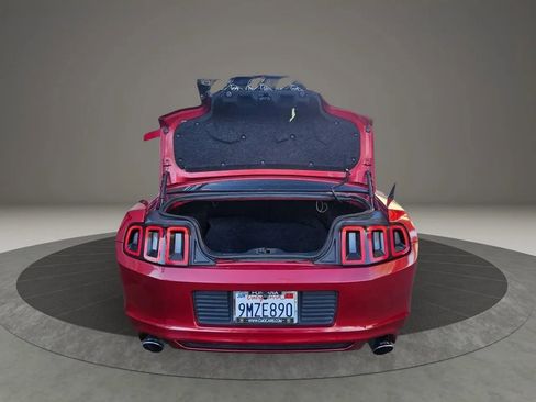 Used 2013 Ford Mustang Coupe image 14