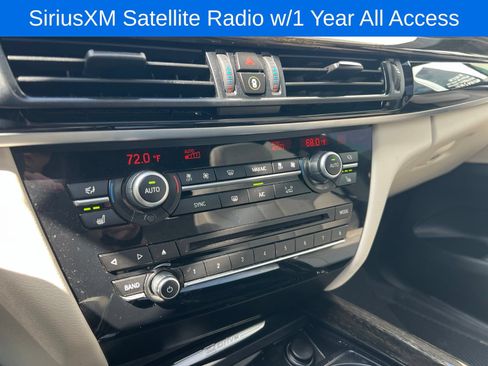 Used 2018 BMW X5 xDrive40e AWD/4WD image 10